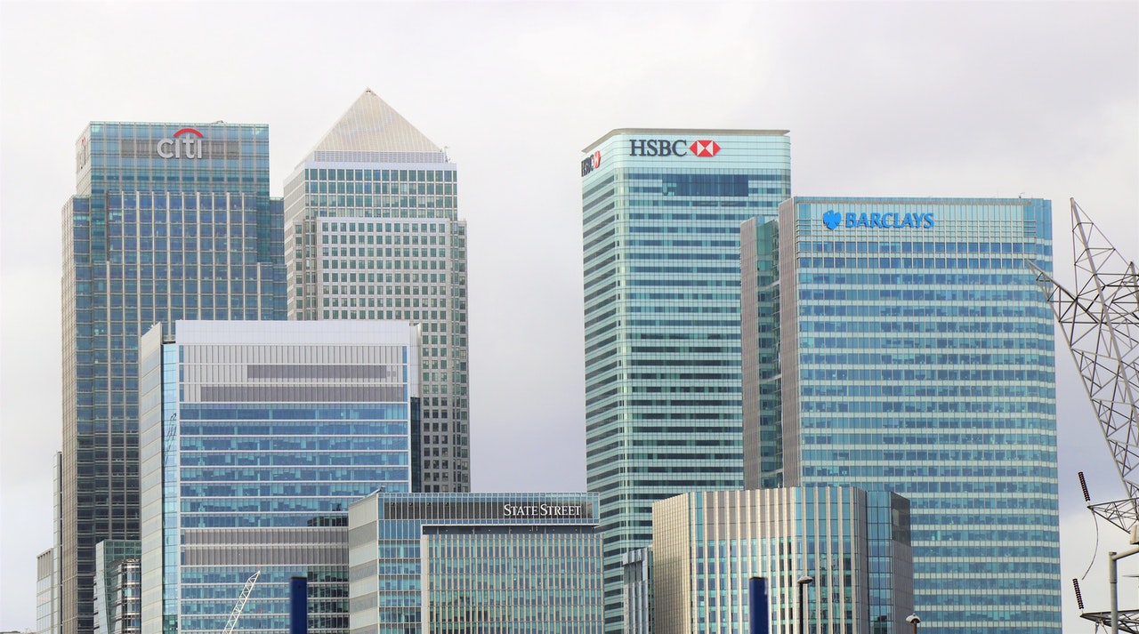 pexels-expect-best-351264_Backed on an improvised economic outlook, the HSBC Banks initial quarter profit gets more than doubled up