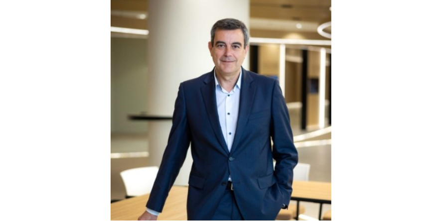 Alberto Araque, CEO, e& enterprise IoT & AI