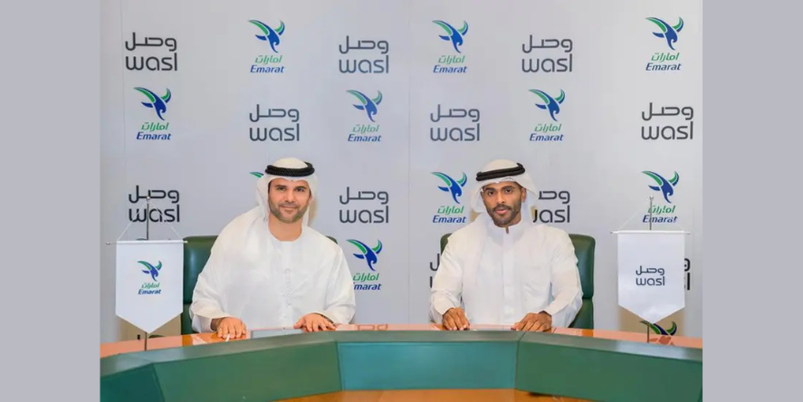 Salem Al Nuaimi, Director of Asset Services and Solutions Management (AMSS) at Wasl Properties, and Zayed Abbas, Senior Vice President, LPG, at Emarat. (Image Courtesy: Emarat)