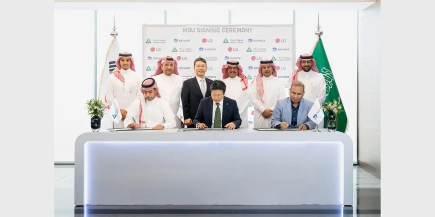 LG Electronics (LG) CEO William Cho partners to provide cooling solutions for an AI data center under development in Oxagon. (Image Courtesy: LG)