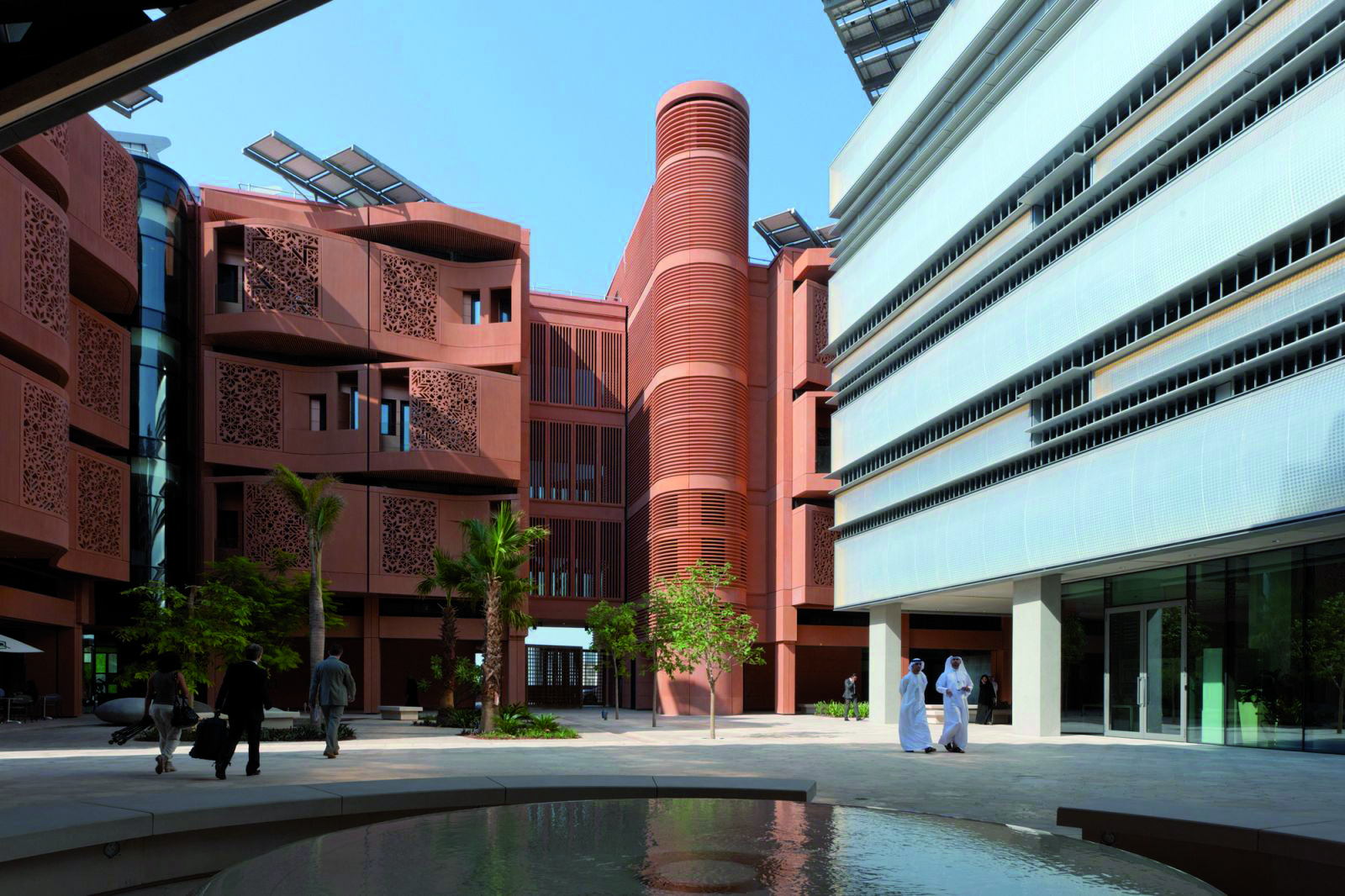 Low-Carbon Cities: The Next Frontier of Investment and Urban Efficiency. Image Courtesy: Masdar City