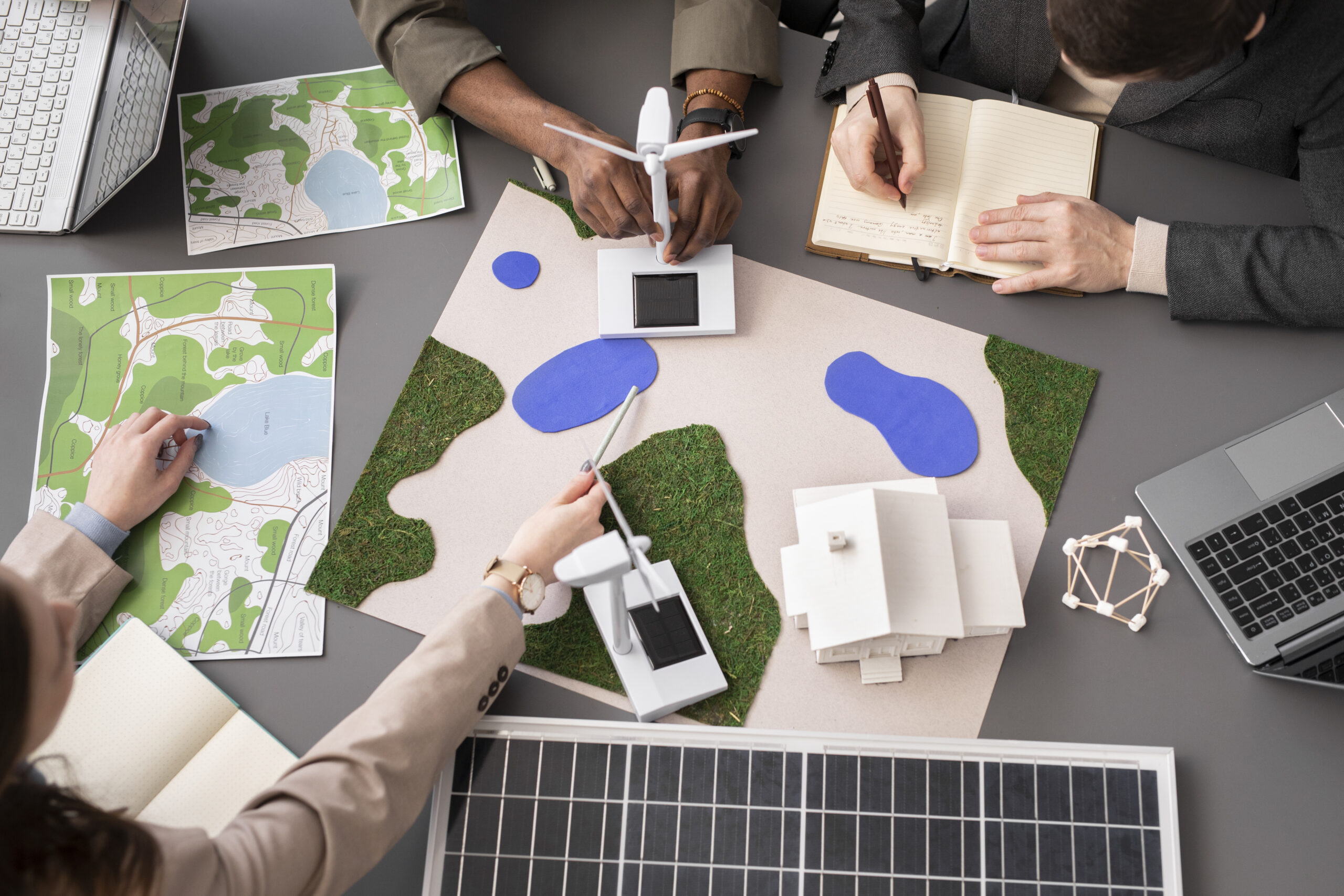 Alternate Energy Resources Model: Representational Image Courtesy: Freepik