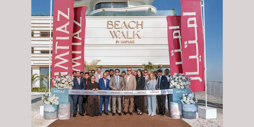 Mr Masih Imtiaz, CEO of Imtiaz Developments, marks the ribbon cutting of the project alongside key members of Venco Imtiaz Construction Company, the developer’s in-house construction arm, along with distinguished guests. Image Courtesy: Imtiaz Developments