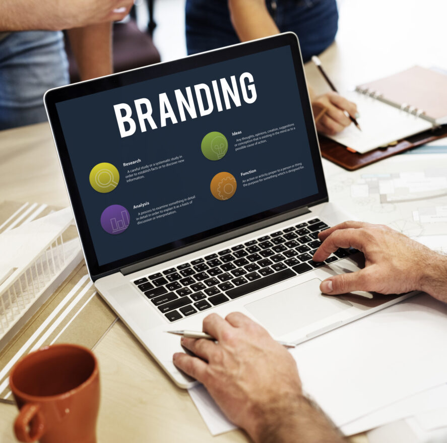 Online marketing and Brand Concept. Image Courtesy: Rawpixel from Freepik.com