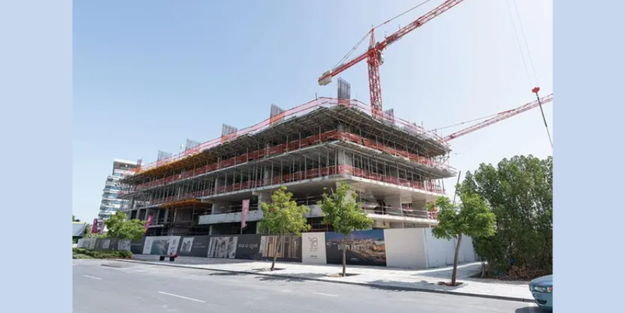 Bab Al Qasr Residence 31 progressed 4.32% above expectations. Image Courtesy: Burtville Developments