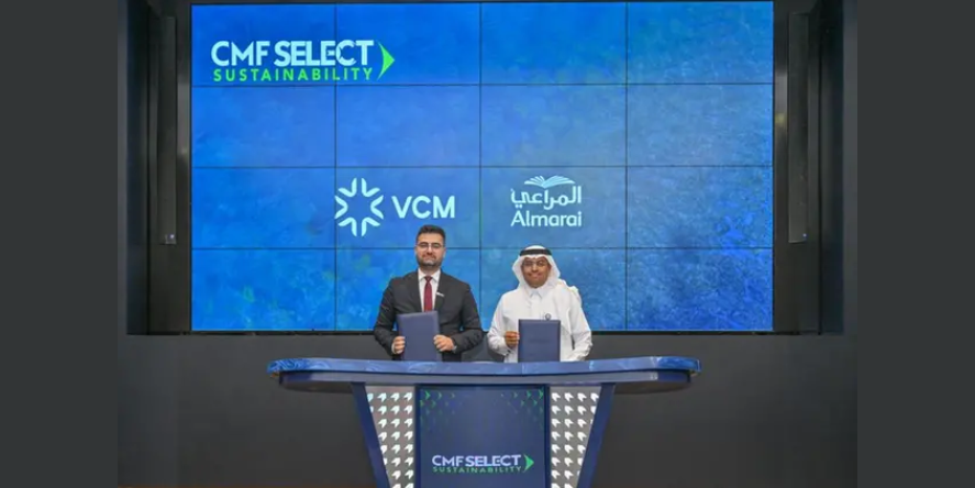 Eng. Ahmed Abu Al-Ghaith, Executive Vice President of Quality and Support Services at Almarai Company, and Fadi Saadeh, Chief Executive Officer of the Regional Voluntary Carbon Market Company (VCM). Image Courtesy: Almarai Company