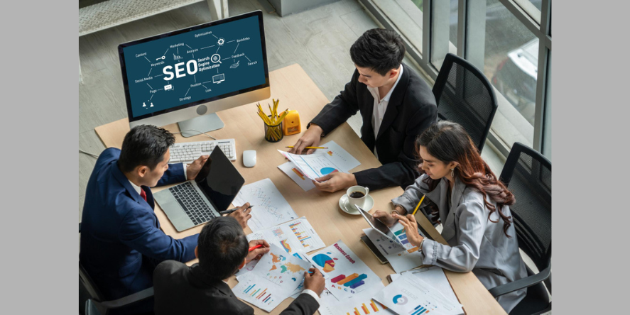 SEO Professionals Use Proxies for Rank Tracking. Image Courtesy- Frolopiaton Palm from Magnific