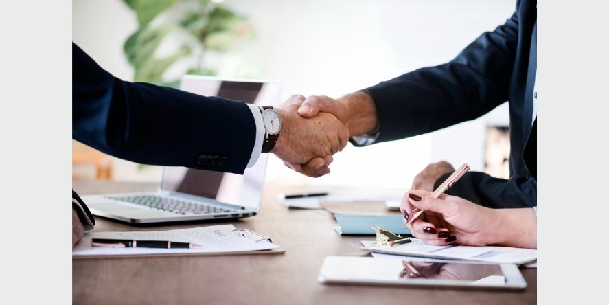 Channel Capital acquires a stake in the UAEs landmark SME financing initiative. (Image Courtesy: rawpixel.com on Magnific)
