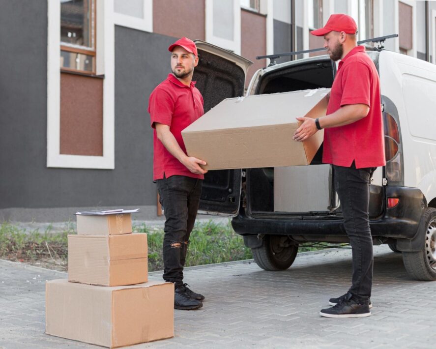 Movers and Packers in service. Image Courtesy-Magnific