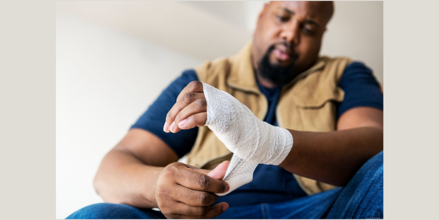 Guidance for holiday injuries sustained in Dubai (Image Courtesy: Magnific)